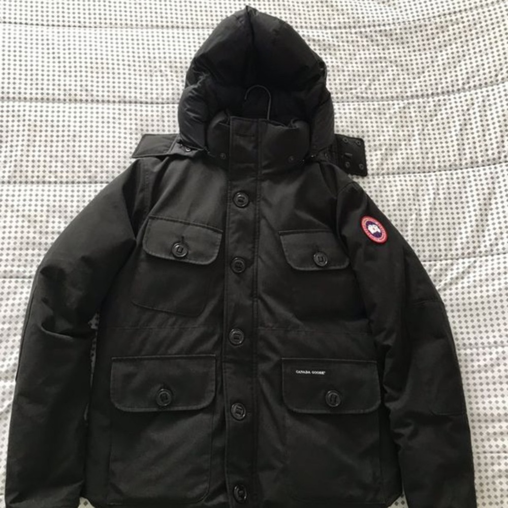 Canada Goose Black Selkirk Parka-Men’s Large